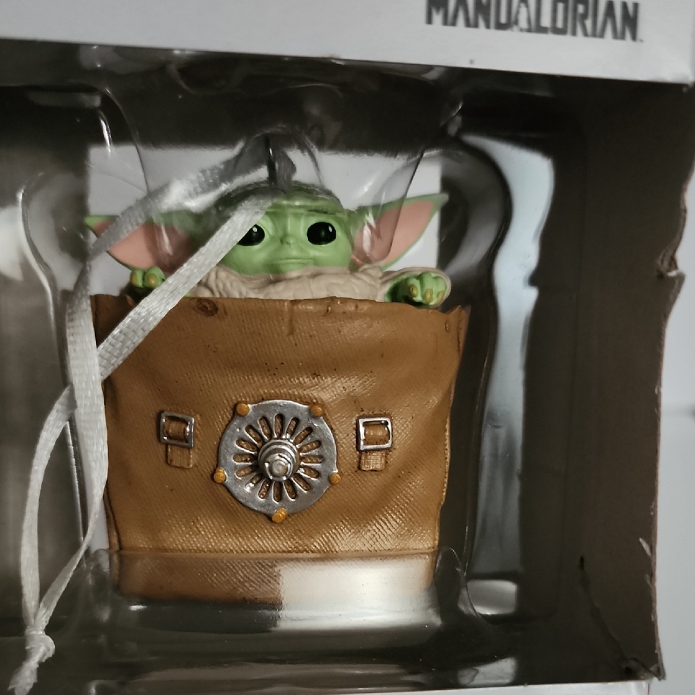 Hallmark Mandalorian Grogu Ornament in Tan Pouch - Picture 2 of 7